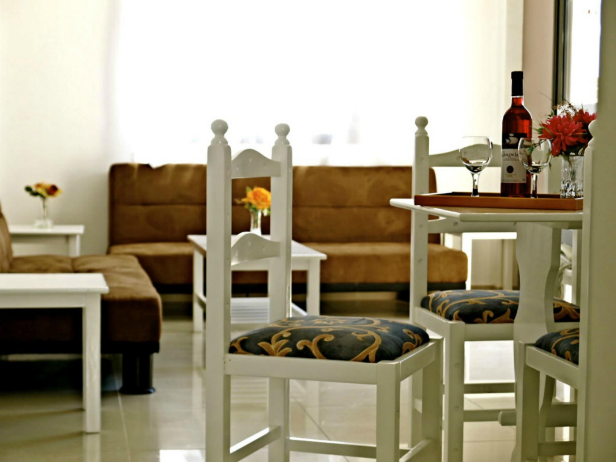 Ξενοδοχείο με διαμερίσματα Hilltop Gardens 3*
